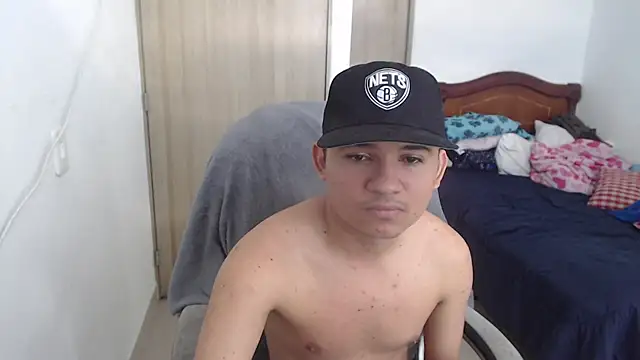 ThiagoHoyos online show from 07-24-26, 03:30