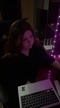 JosieLawton online show from 07-26-26, 07:10