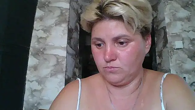 Snapshot of CutieKis chatting on 07-27-26, 02:46 CutieKis online show from 07-27-26, 02:46