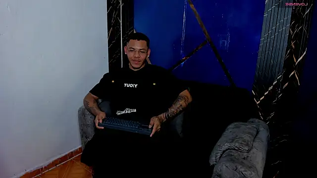 BRAHIAN STEVEN online show from 07-26-26, 06:37
