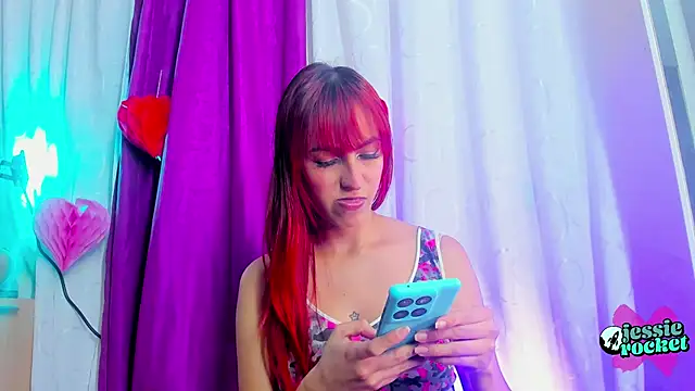 jessierocketx online show from 02-25-26, 06:52