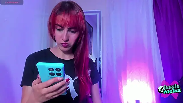 jessierocketx online show from 10-15-25, 06:49