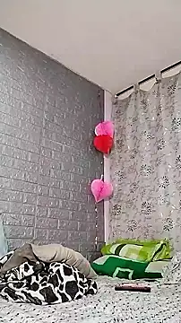 jessierocketx online show from 03-14-25, 08:06