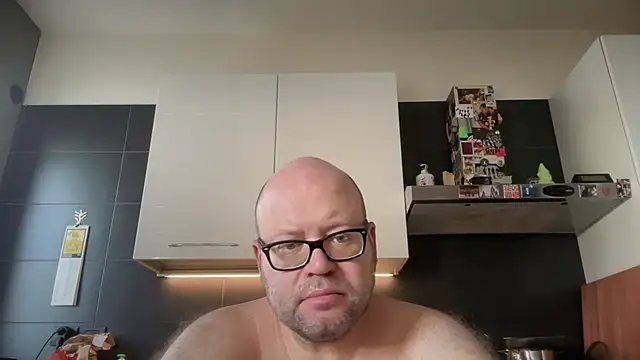 theitalianbear online show from 06-27-26, 05:57