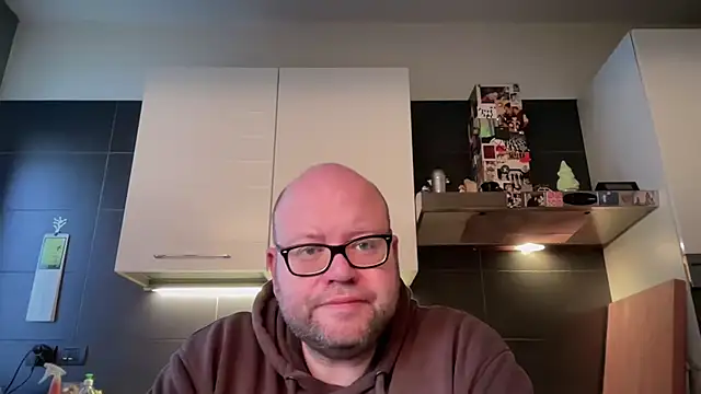 theitalianbear online show from 03-29-26, 05:09