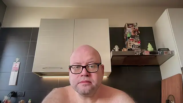 theitalianbear online show from 02-18-26, 09:06