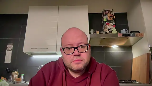Snapshot of theitalianbear chatting on 01-20-25, 05:59 theitalianbear online show from 01-20-25, 05:59