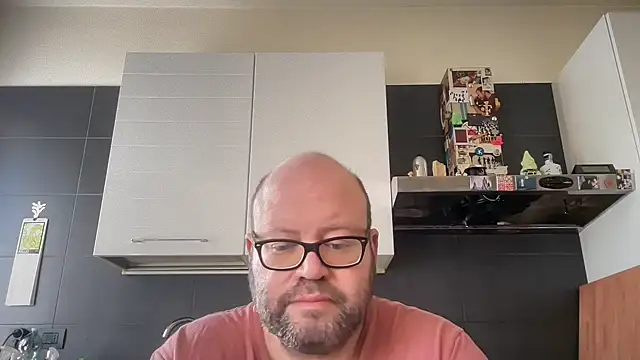 theitalianbear online show from 05-18-26, 07:24