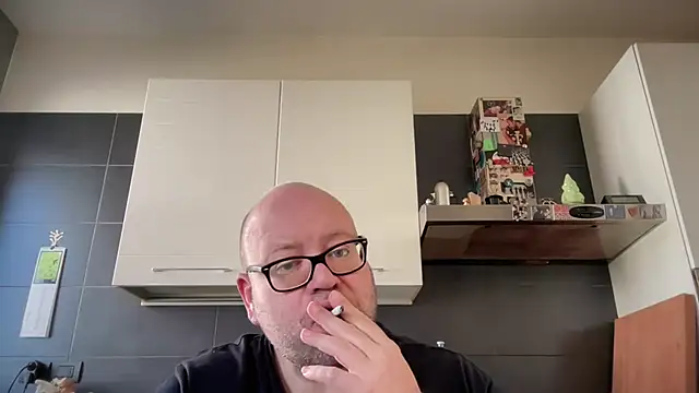 theitalianbear online show from 03-25-26, 12:15