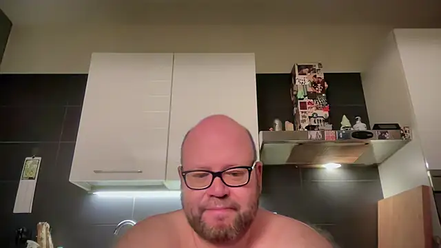 theitalianbear online show from 05-11-26, 07:33