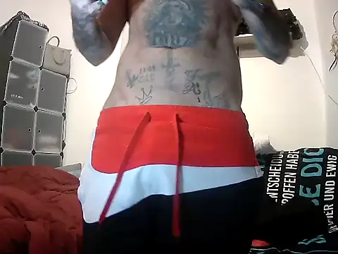 Snapshot of MagicStickBoy chatting on 02-09-26, 10:13 MagicStickBoy online show from 02-09-26, 10:13