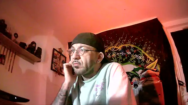 Snapshot of MagicStickBoy chatting on 03-22-26, 07:26 MagicStickBoy online show from 03-22-26, 07:26