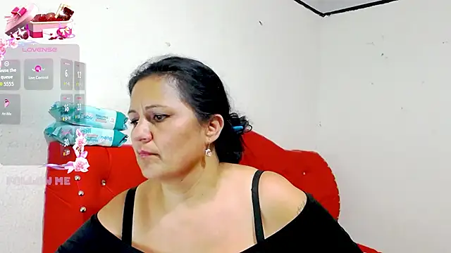 Snapshot of sexy_jhoan88 chatting on 09-27-25, 02:56 sexy jhoan88 online show from 09-27-25, 02:56
