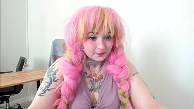 crystal musee online show from 07-29-26, 02:11