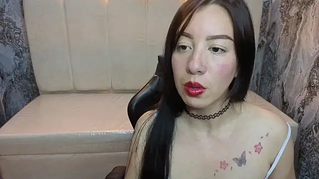 Snapshot of Camila_Noire_v chatting on 07-31-26, 07:55 Camila Noire v online show from 07-31-26, 07:55