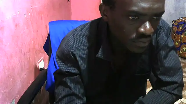 Snapshot of blakkvirus chatting on 09-27-25, 10:38 blakkvirus online show from 09-27-25, 10:38