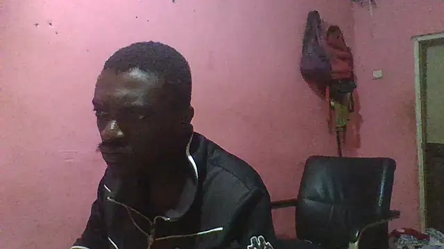 Snapshot of blakkvirus chatting on 09-30-25, 03:56 blakkvirus online show from 09-30-25, 03:56