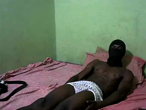 Snapshot of blakkvirus chatting on 01-12-25, 04:31 blakkvirus online show from 01-12-25, 04:31