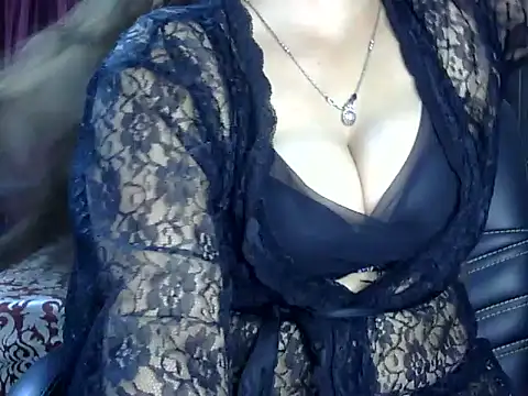 Snapshot of SleekAura chatting on 07-30-26, 05:12 SleekAura online show from 07-30-26, 05:12