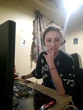 astrid20261 online show from 07-31-26, 04:12