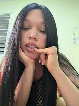 Snapshot of rossy_0103 chatting on 08-09-26, 01:57 rossy 0103 online show from 08-09-26, 01:57