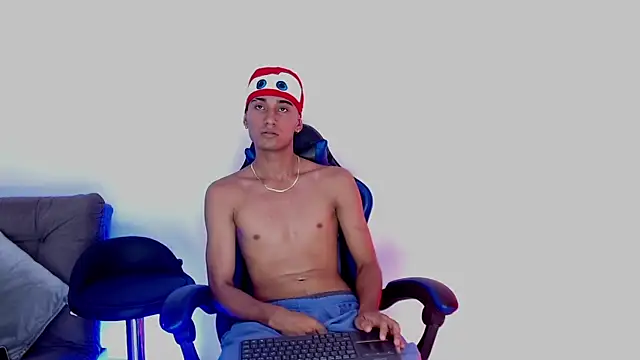 Matias dirtyboy  online show from 08-07-26, 06:25