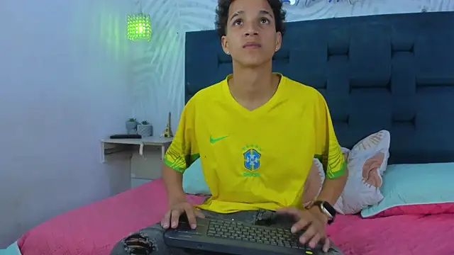 LatinPrince  online show from 08-01-26, 12:30