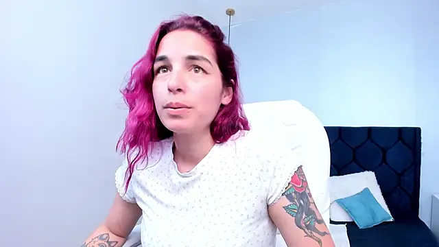 MaxineRoss online show from 07-31-26, 06:05