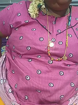 Snapshot of tamilkaviya143 chatting on 08-03-26, 06:03 tamilkaviya143 online show from 08-03-26, 06:03