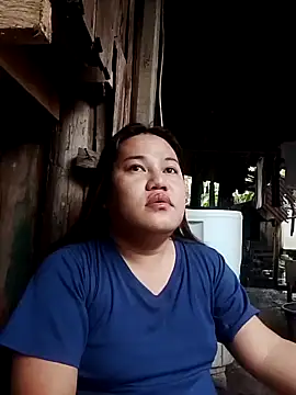 Snapshot of Andrea0414 chatting on 03-05-25, 11:16 Andrea0414 online show from 03-05-25, 11:16