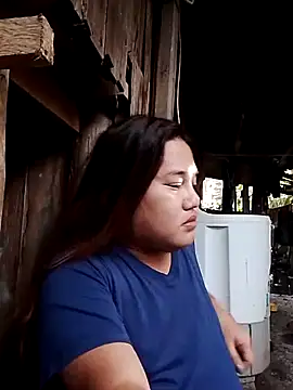 Snapshot of Andrea0414 chatting on 03-06-25, 11:09 Andrea0414 online show from 03-06-25, 11:09