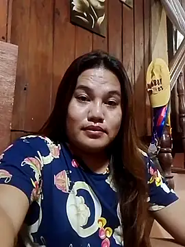 Snapshot of Andrea0414 chatting on 02-21-25, 11:11 Andrea0414 online show from 02-21-25, 11:11