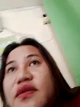 Snapshot of Andrea0414 chatting on 02-26-25, 04:41 Andrea0414 online show from 02-26-25, 04:41