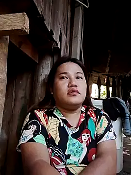 Snapshot of Andrea0414 chatting on 03-12-25, 11:33 Andrea0414 online show from 03-12-25, 11:33