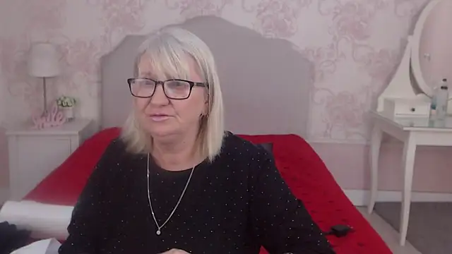 LadyAlana online show from 05-01-26, 10:15