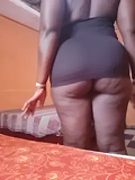 Snapshot of Alolo_thick chatting on 08-05-26, 11:26 Alolo thick online show from 08-05-26, 11:26