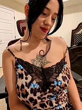 Snapshot of LyannaGardner chatting on 08-02-26, 01:26 LyannaGardner online show from 08-02-26, 01:26