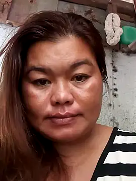 Snapshot of sweetpinay85 chatting on 08-08-26, 11:23 sweetpinay85 online show from 08-08-26, 11:23