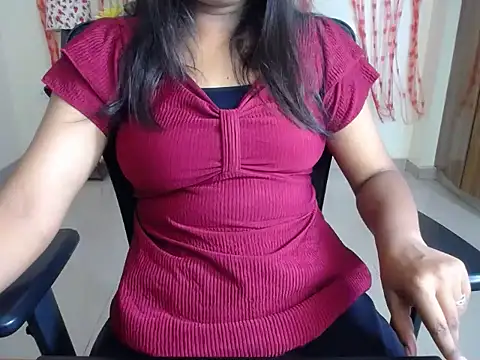 shy girll01 online show from 08-02-26, 06:23
