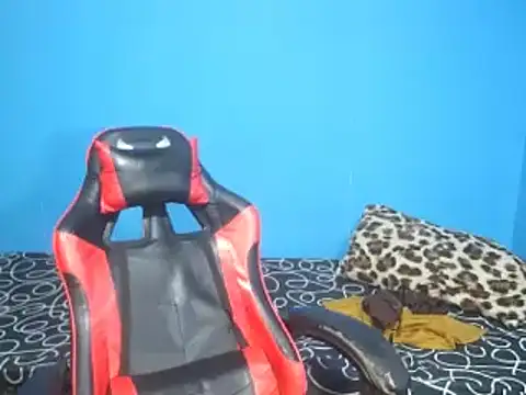 Snapshot of venustheg0ddess chatting on 01-16-25, 12:45 venustheg0ddess online show from 01-16-25, 12:45