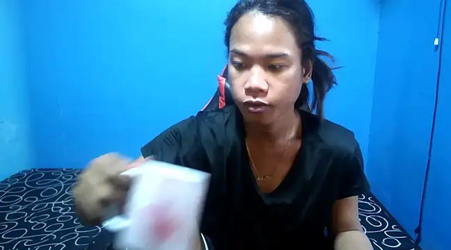 Snapshot of venustheg0ddess chatting on 03-05-25, 10:54 venustheg0ddess online show from 03-05-25, 10:54