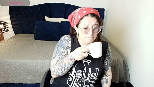 Dacotafox  online show from 08-03-26, 08:48