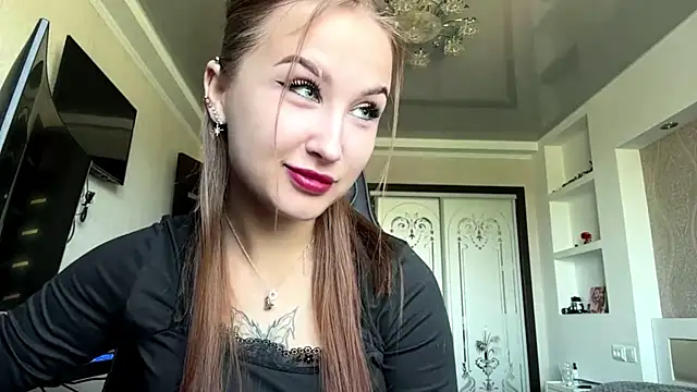 HwaGlazener online show from 08-03-26, 10:21