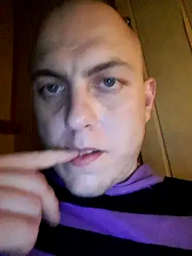 Snapshot of alex_you chatting on 08-02-26, 12:42 alex you online show from 08-02-26, 12:42