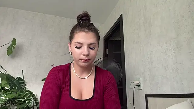 VernitaGruenhagen online show from 08-03-26, 12:11