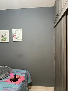 Valentina Herrerax online show from 08-05-26, 12:59