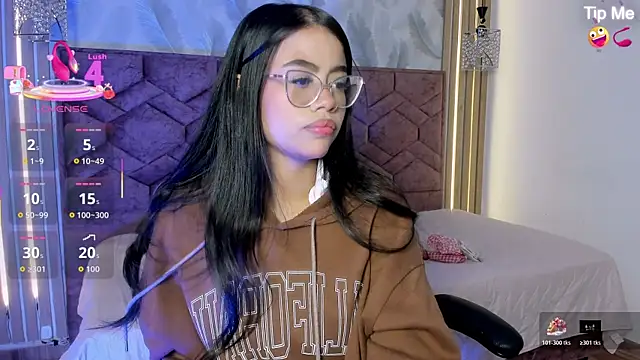 IamSussan online show from 08-06-26, 03:34