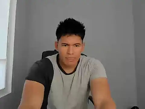 andres-26200 online show from 08-04-26, 03:49