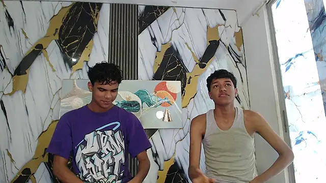 YUMMY LOVER2026 online show from 08-07-26, 01:17