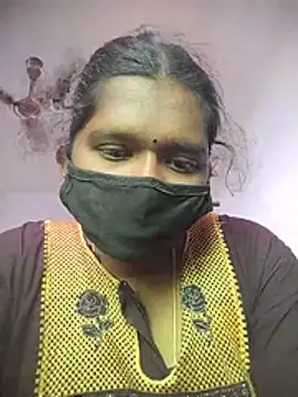 Snapshot of kayalvili_tamil chatting on 08-07-26, 03:45 kayalvili tamil online show from 08-07-26, 03:45